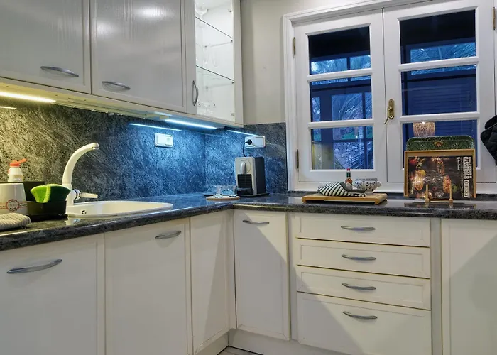 Casa Natalie La Marina