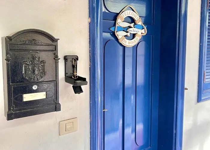 Casa Natalie La Marina *