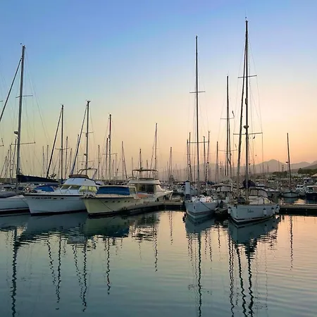 Casa Natalie La Marina *